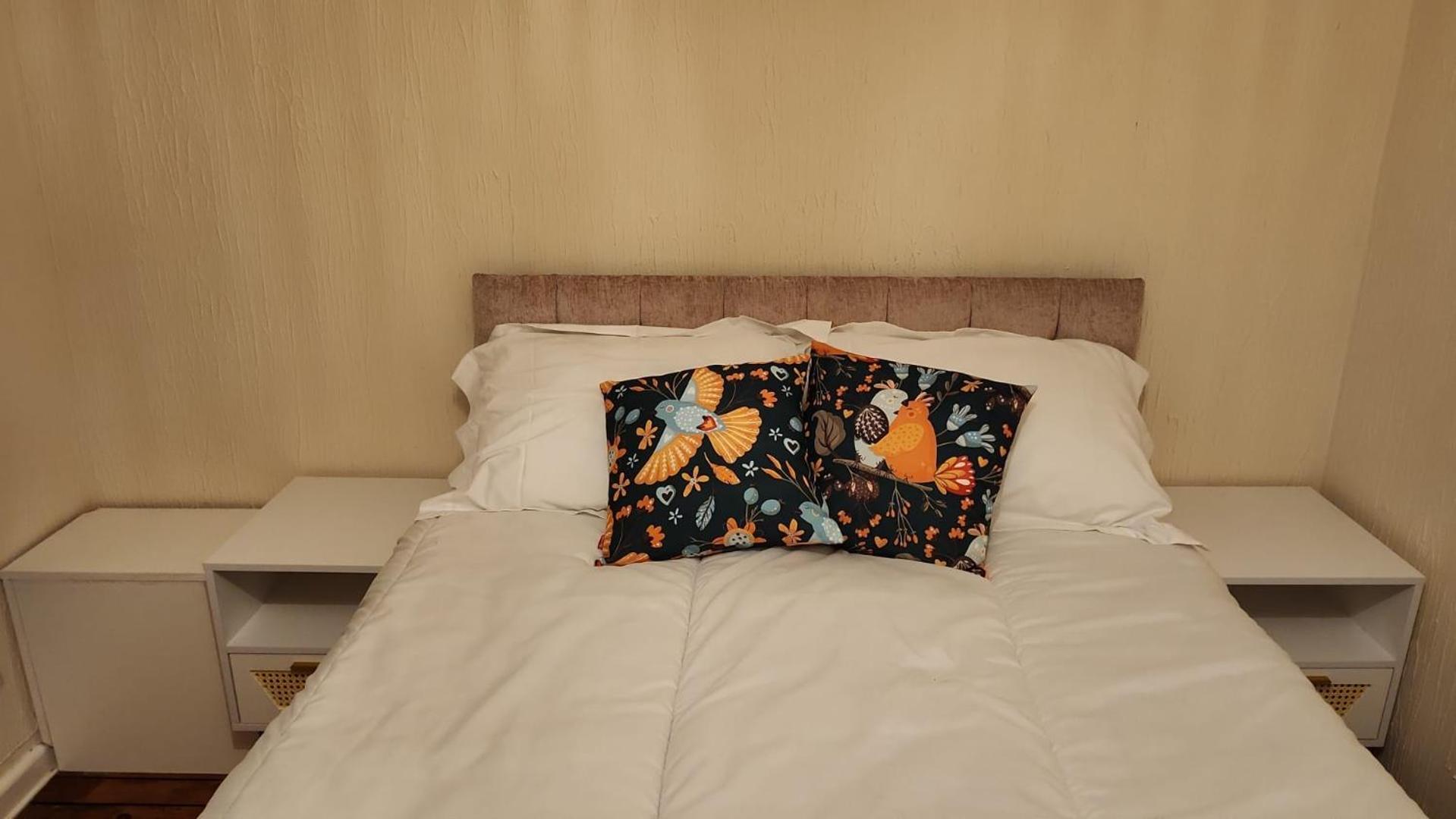 Large 2 Bed Holiday Let In Central Ystradgynlais Kültér fotó